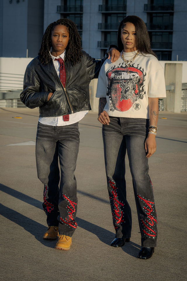 VIVID LAYERS Signature Denim